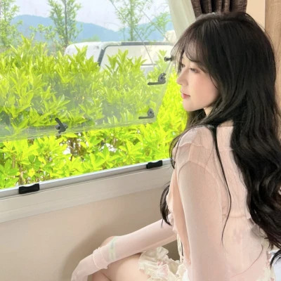 独特个性风格潮流时尚女生头像