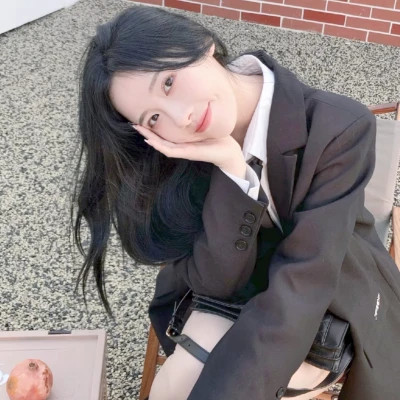女生超火爆潮流个性时尚头像图片