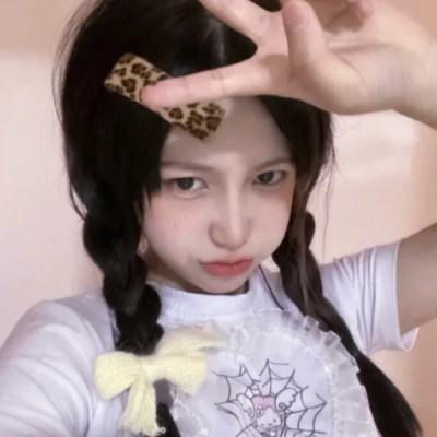女生精选高清头像图片