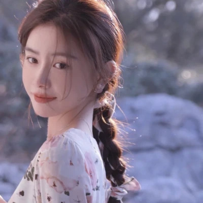 女生精选高清头像图片