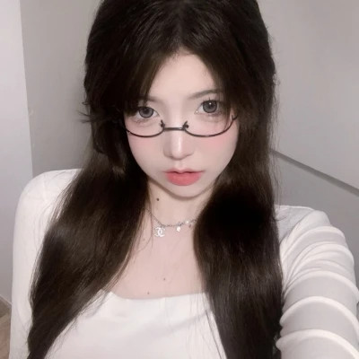 女生精选高清头像图片