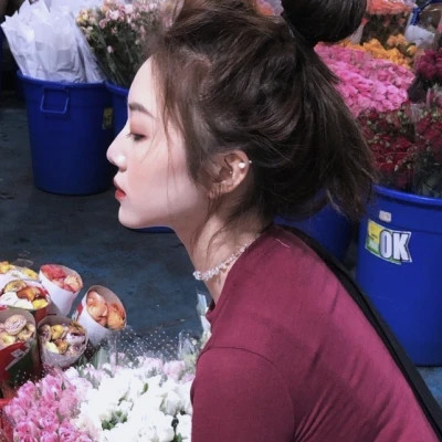 女生优雅风范头像