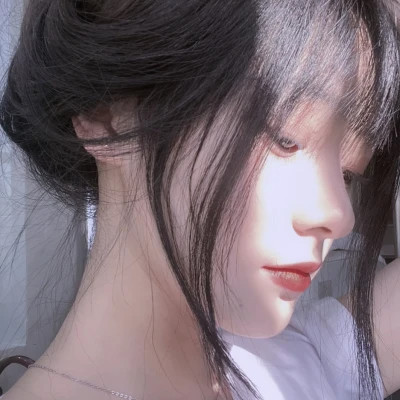 女生优雅风范头像