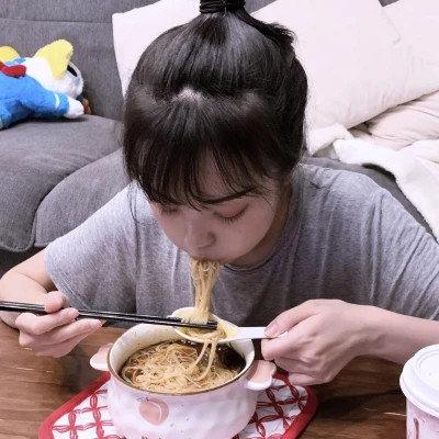 女生优雅风范头像
