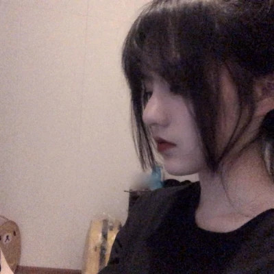 女生优雅风范头像