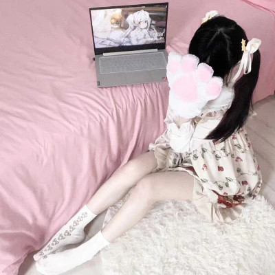 高清不露脸女生头像图片