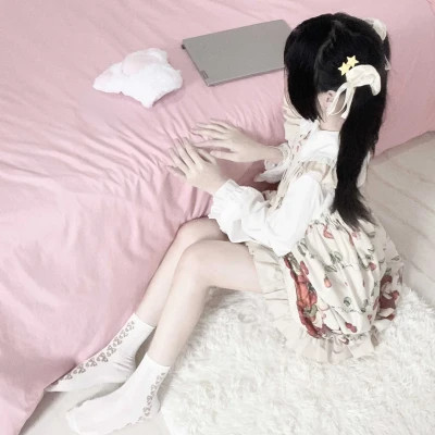 高清不露脸女生头像图片