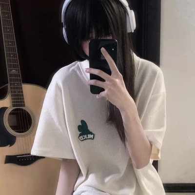 高清不露脸女生头像图片