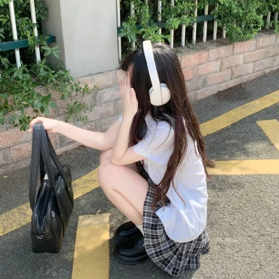 高清不露脸女生头像图片