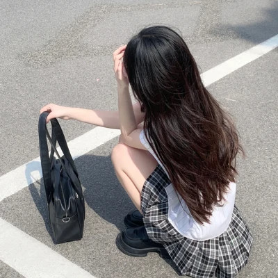 高清不露脸女生头像图片
