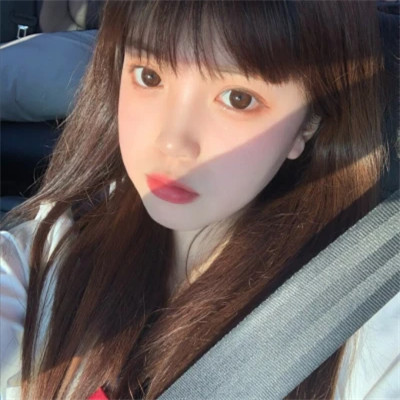 2025年最新优质女生头像真人