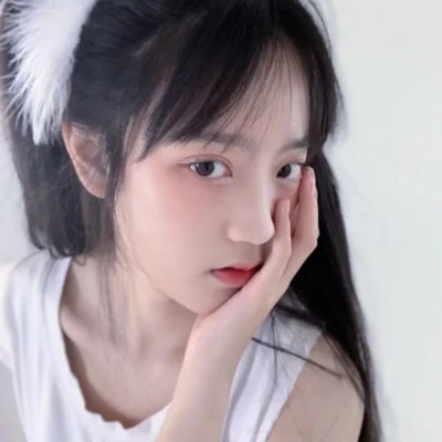 2025年最新优质女生头像真人