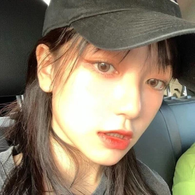 女生头像真人好看图片