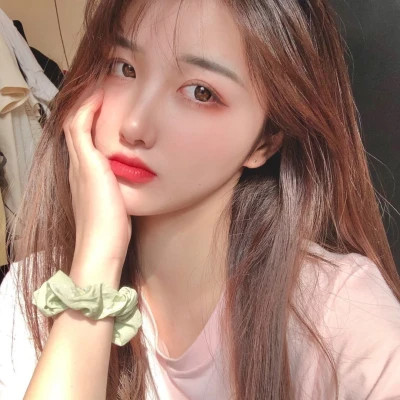 女生头像真人好看图片