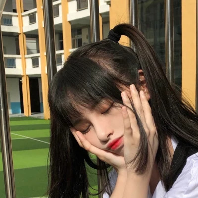 女生头像真人好看图片