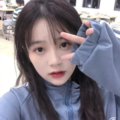 最新好看的女生头像