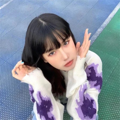 最新好看的女生头像