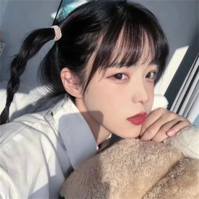 真人版头像女生