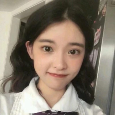真人版头像女生