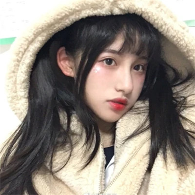 真人版头像女生