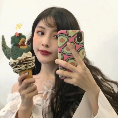 2025年最新女生头像真人