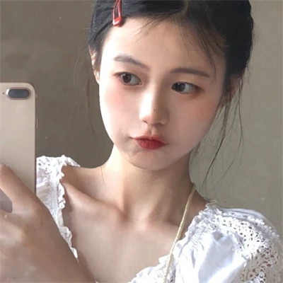 2025年最新女生头像真人