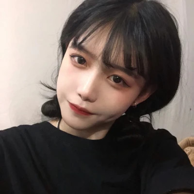 2025年最新女生头像真人