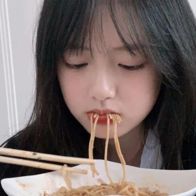 2025年最新女生头像真人
