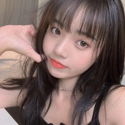 qq头像女生真人