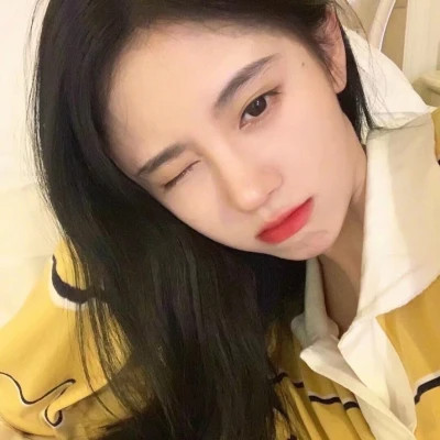 qq头像女生真人