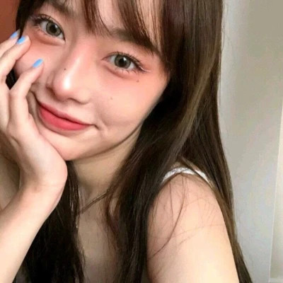 qq头像女生真人