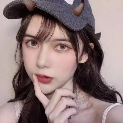 女头真人
