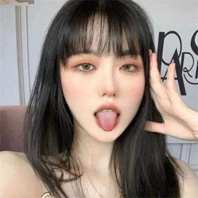 女头真人