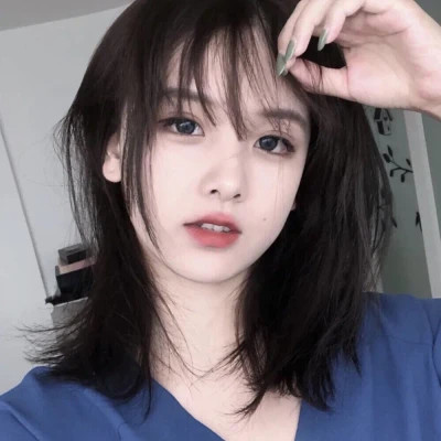女头真人