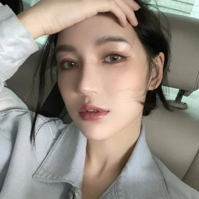 女头真人
