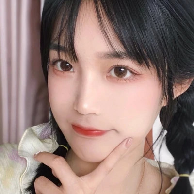 女头真人