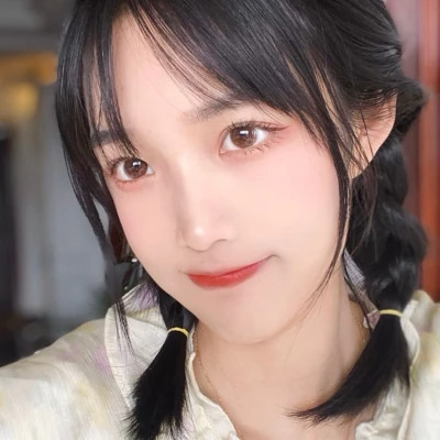 女头真人