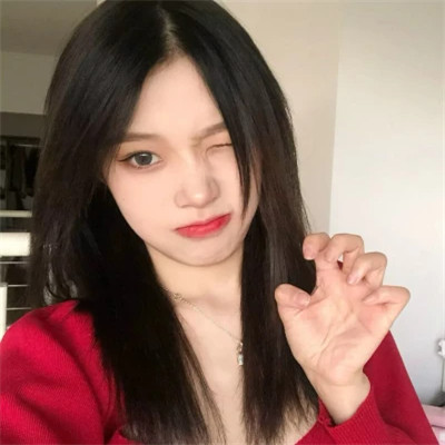 女头真人
