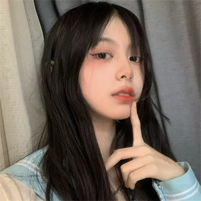 女头真人