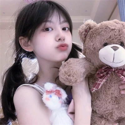 女头真人