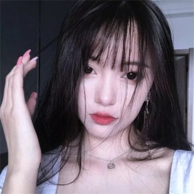 女头真人