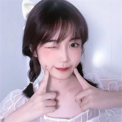 女头真人