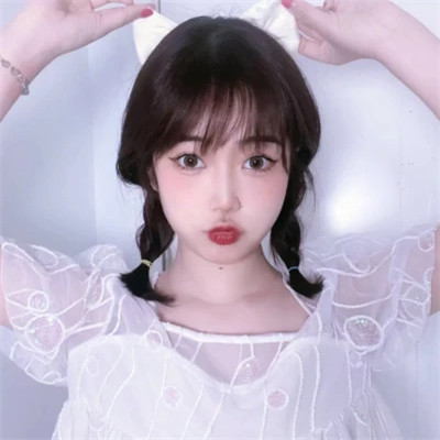 女头真人