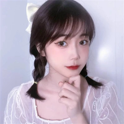 女头真人