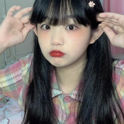 女生头像真人