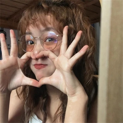 女生头像真人