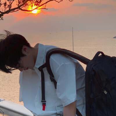 独特的高级氛围感男头