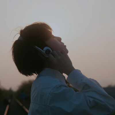 独特的高级氛围感男头