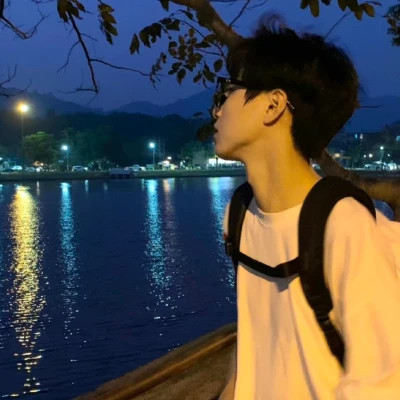 独特的高级氛围感男头