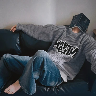 高级感十足的氛围感男生头像
